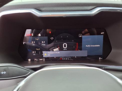 New 2025 GMC Canyon Elevation w/ Convenience Package image 14