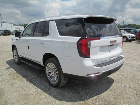 New 2026 GMC Yukon Elevation w/ Elevation Premium Package AWD/4WD image 6