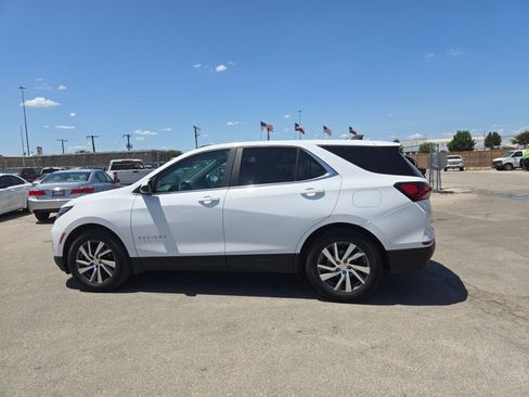 Used 2022 Chevrolet Equinox LT FWD image 9
