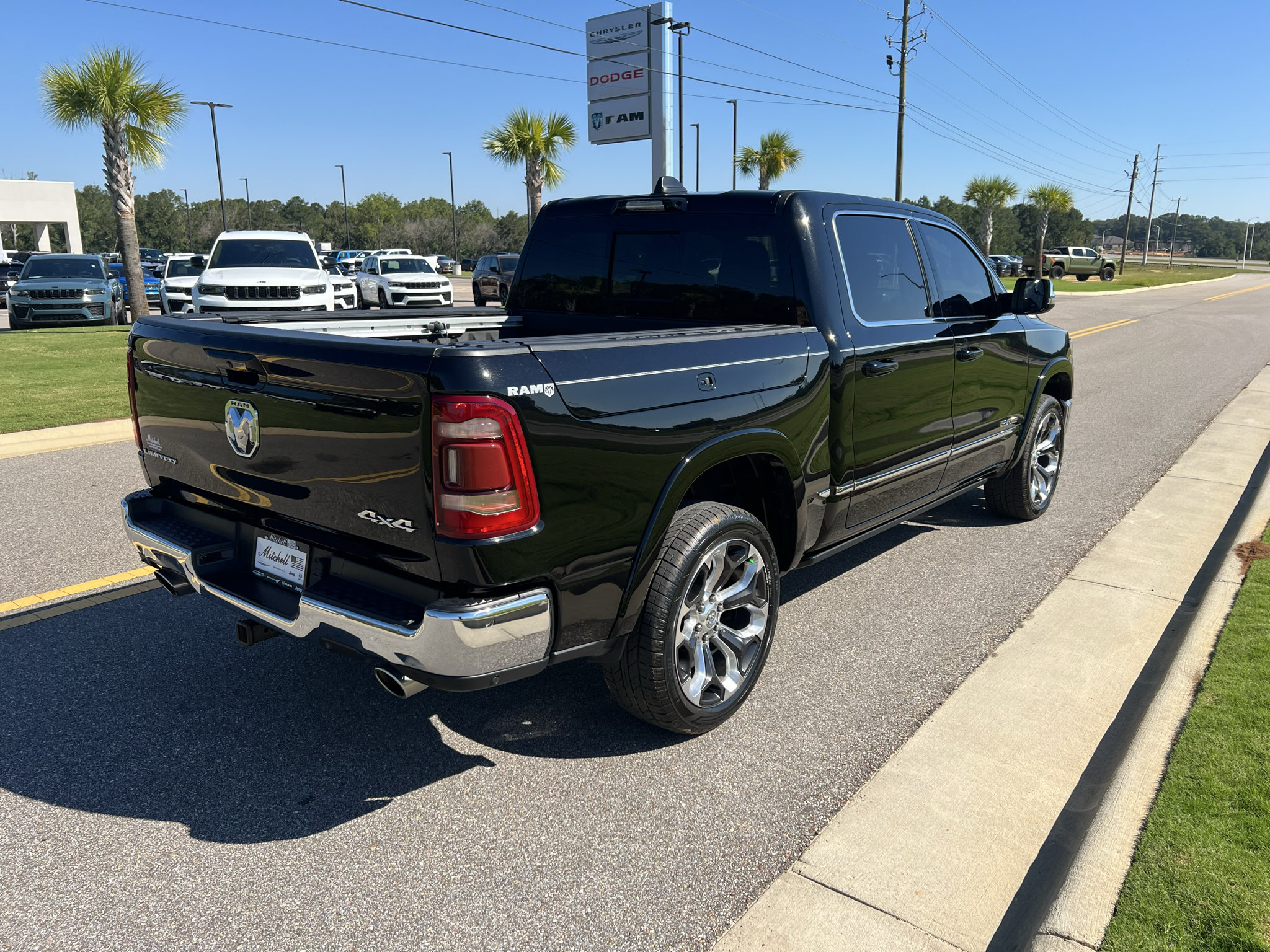Certified 2023 RAM 1500 Limited AWD/4WD image 7
