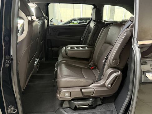 Used 2018 Honda Odyssey EX-L image 12