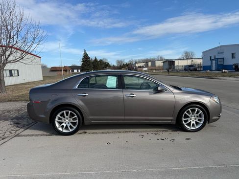 Used 2011 Chevrolet Malibu LTZ w/ HFV6 Engine Package image 4