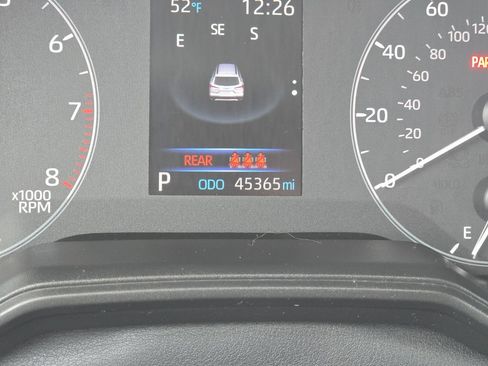 Used 2023 Toyota Corolla Cross L AWD/4WD image 26