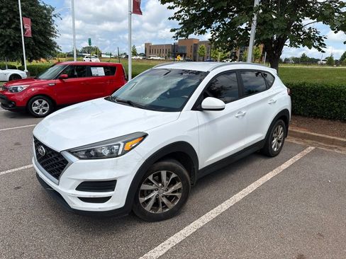 Used 2020 Hyundai Tucson Value FWD image 2