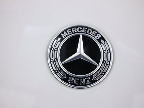 Certified 2023 Mercedes-Benz GLA 250 4MATIC w/ Premium Package image 56