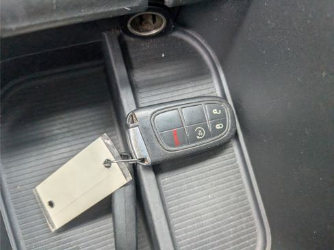 Used 2017 RAM 1500 Laramie w/ Convenience Group image 20