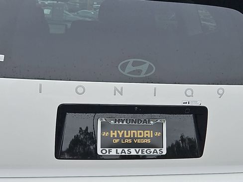 New 2026 Hyundai Ioniq 9 SE AWD/4WD image 11
