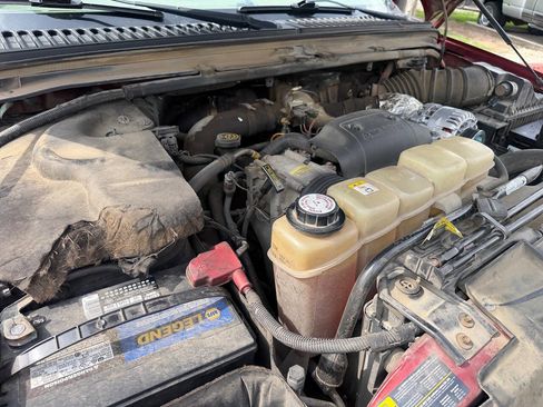 Used 2002 Ford F250 XLT AWD/4WD image 13