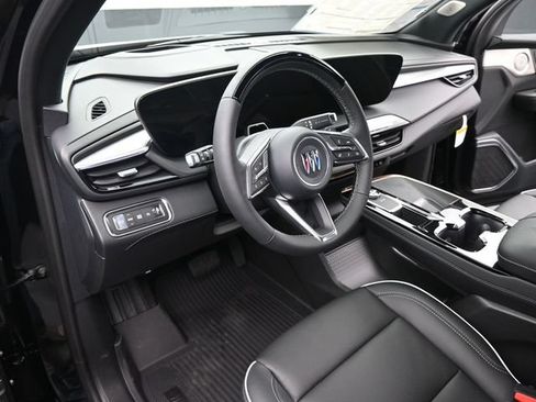 New 2026 Buick Enclave Avenir w/ Super Cruise Package FWD image 9