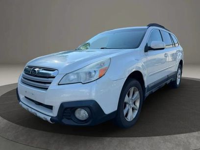 Used 2013 Subaru Outback 3.6R Limited w/ Moonroof Pkg
