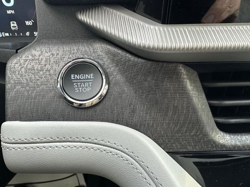 New 2026 Ford Explorer Platinum w/ LUX Leather Package image 19