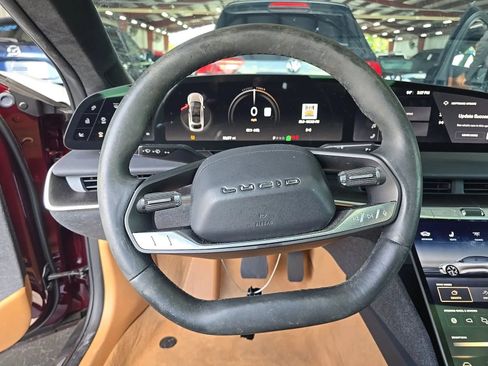 Used 2023 Lucid Air Touring AWD/4WD image 3