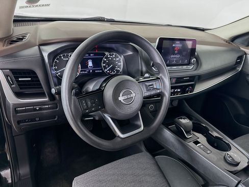 Used 2023 Nissan Rogue SV AWD/4WD image 8