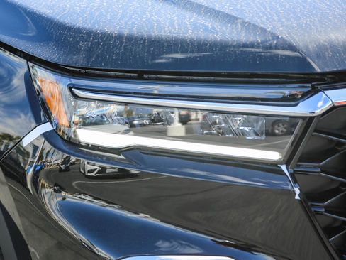 New 2025 Honda Pilot Elite image 4