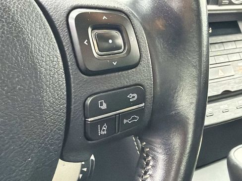 Used 2020 Lexus IS 300 w/ Accessory Package 2 image 7