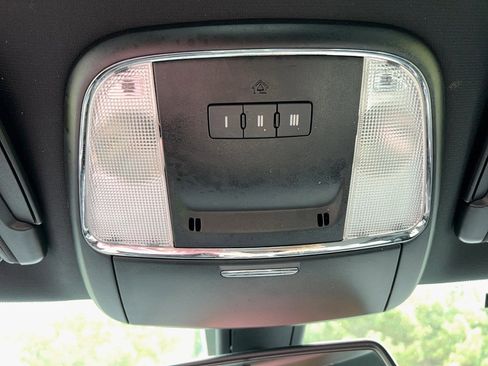 Used 2022 Dodge Charger GT image 23