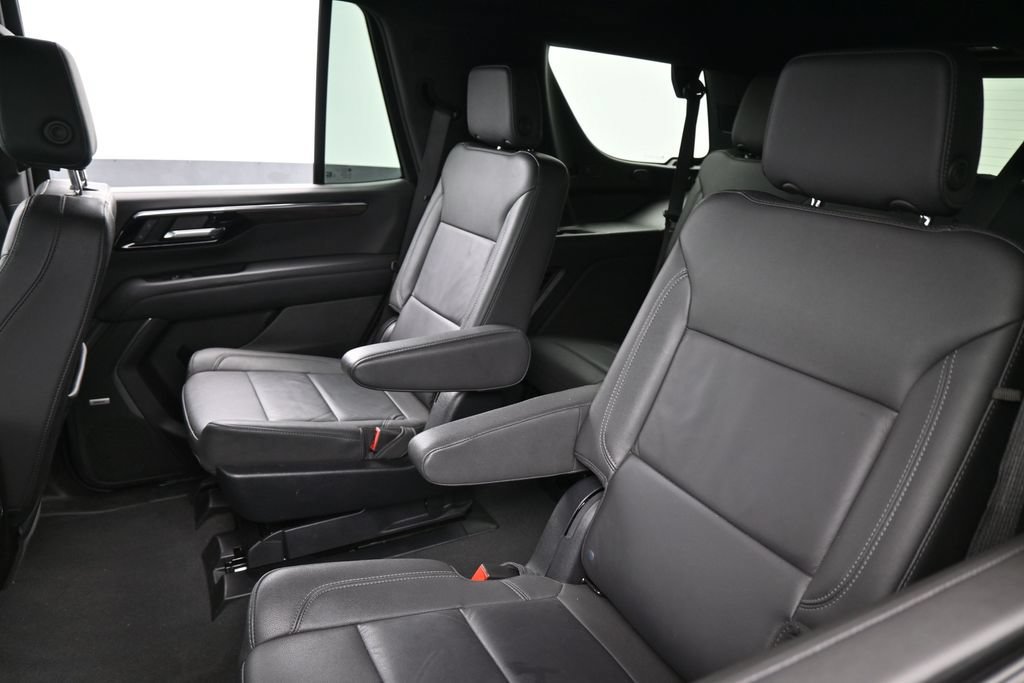 Used 2025 Chevrolet Tahoe LT w/ Comfort Package RWD image 40