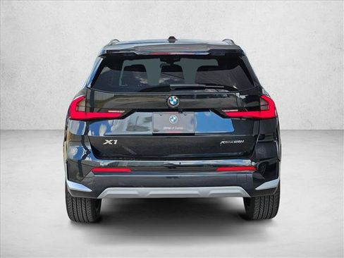 Used 2026 BMW X1 xDrive28i w/ Technology Package AWD/4WD image 6