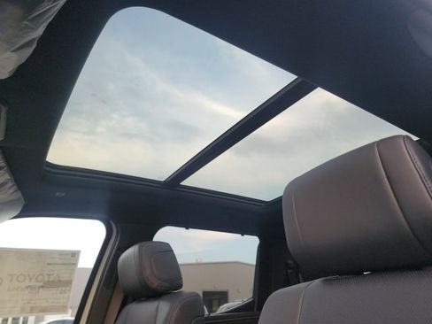 New 2025 Toyota Tundra Platinum image 22