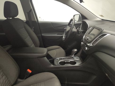 Used 2019 Chevrolet Equinox LT image 21