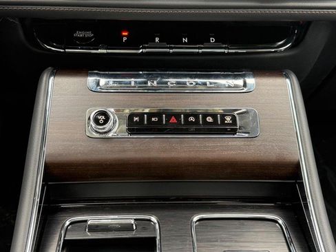 New 2026 Lincoln Aviator Reserve AWD/4WD image 15