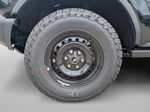 New 2026 Ford Bronco Big Bend w/ Black Diamond Package AWD/4WD image 10