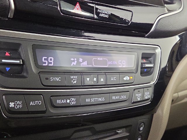 Used 2021 Honda Pilot Elite image 20