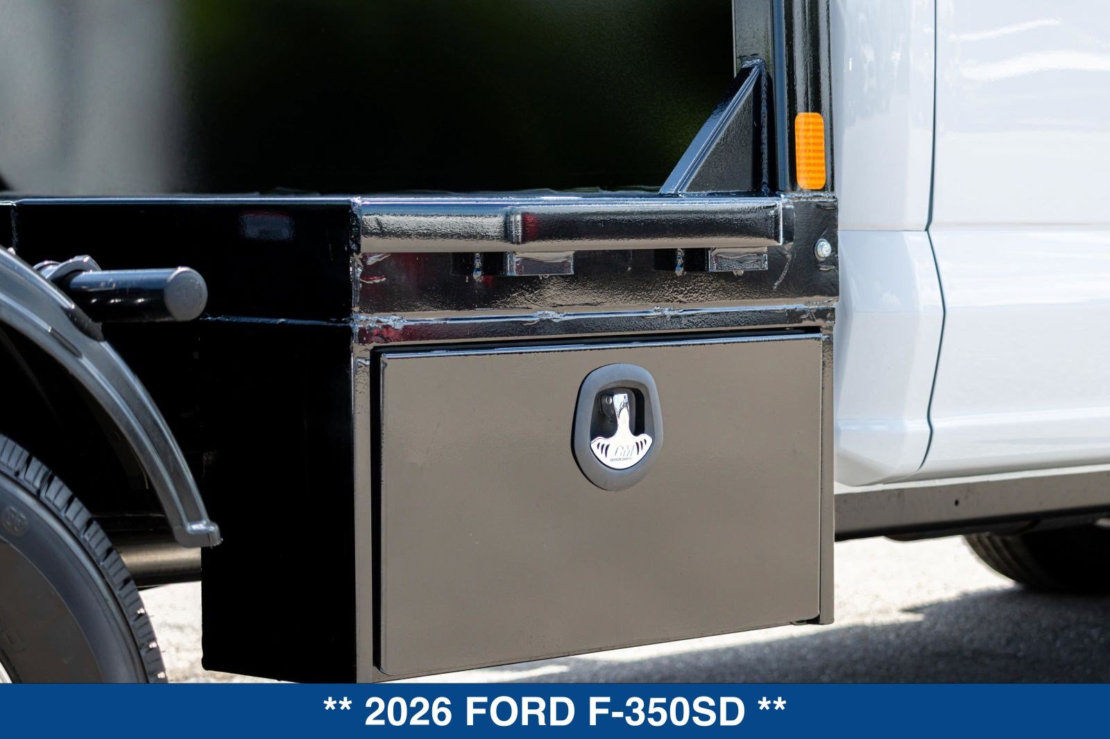 New 2026 Ford F350 XL w/ XL Chrome Package AWD/4WD image 15