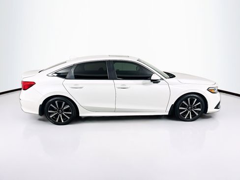 Used 2023 Honda Civic EX image 10