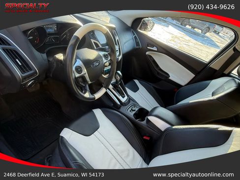 Used 2012 Ford Focus Titanium image 13