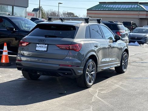 Used 2022 Audi Q3 2.0T Premium Plus w/ Premium Plus Package image 2