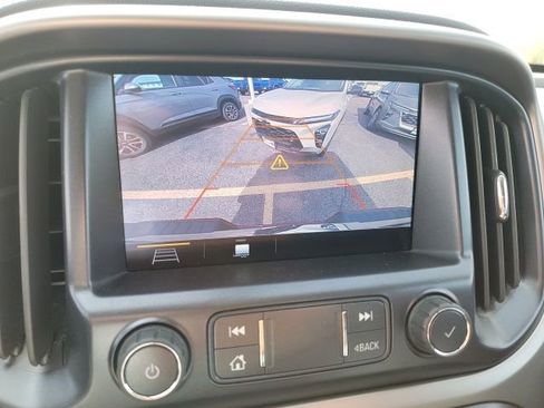 Used 2020 Chevrolet Colorado Z71 image 18