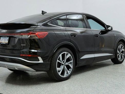 Used 2024 Audi Q4 e-tron Premium w/ Convenience Package image 5