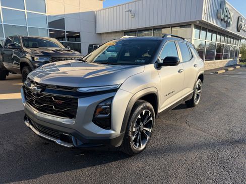 Used 2026 Chevrolet Equinox RS w/ LPO, Floor Liner Package image 2