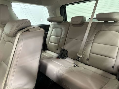 Used 2023 Lincoln Navigator Reserve w/ Equipment Group 201A image 27