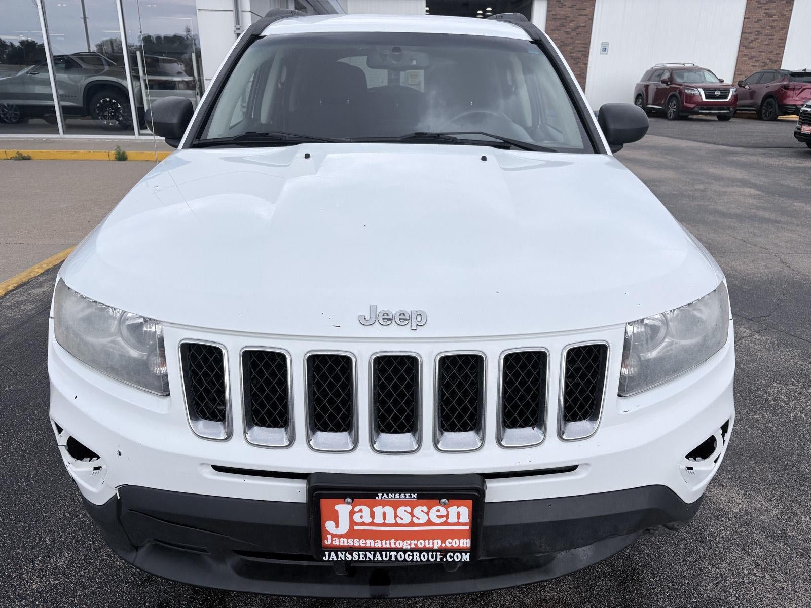 Used 2016 Jeep Compass Sport w/ Power Value Group AWD/4WD image 3