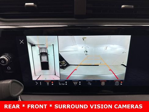 Used 2024 GMC Sierra 2500 AT4X image 3