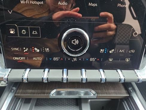 New 2026 GMC Acadia Denali w/ Super Cruise Package image 29