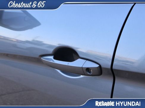Used 2019 Mitsubishi Eclipse Cross AWD image 19