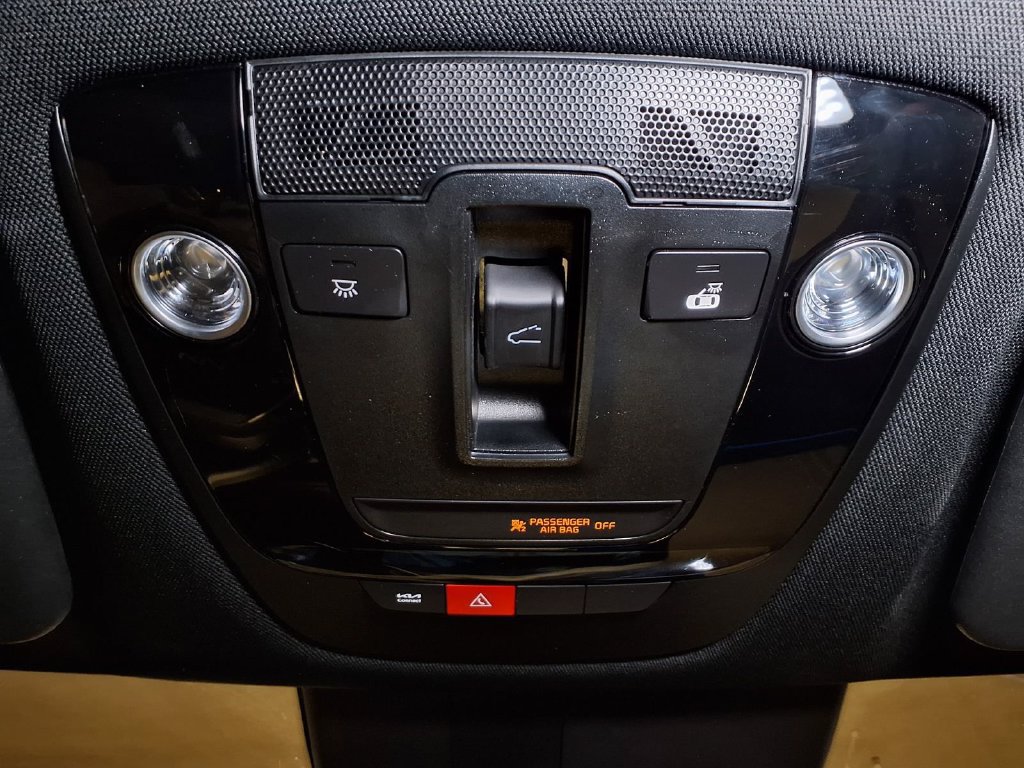 Used 2024 Kia EV6 GT-Line w/ GT-Line White Seat Package RWD image 7