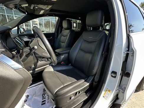Certified 2023 Cadillac XT5 Premium Luxury image 19