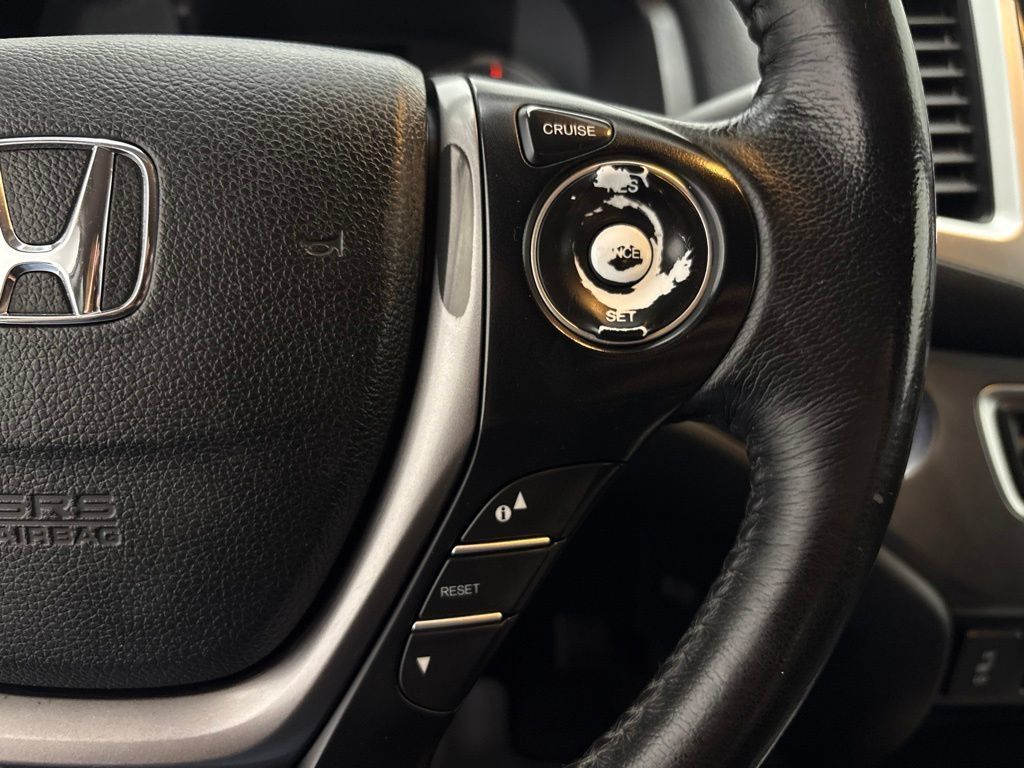 Used 2017 Honda Ridgeline RTL-T image 23