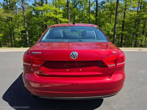 Used 2015 Volkswagen Passat 1.8T FWD image 5