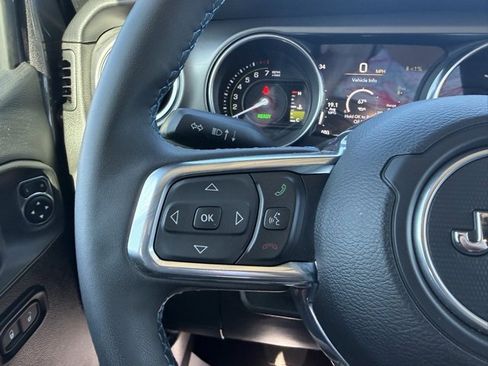 Used 2023 Jeep Wrangler Unlimited Rubicon 4xe image 16