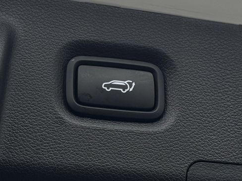 Used 2023 Hyundai Santa Fe Calligraphy image 32