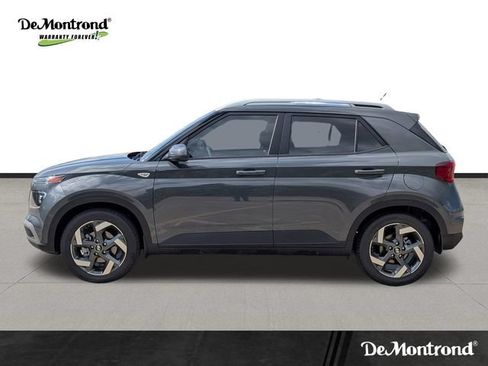 New 2026 Hyundai Venue SEL FWD image 8
