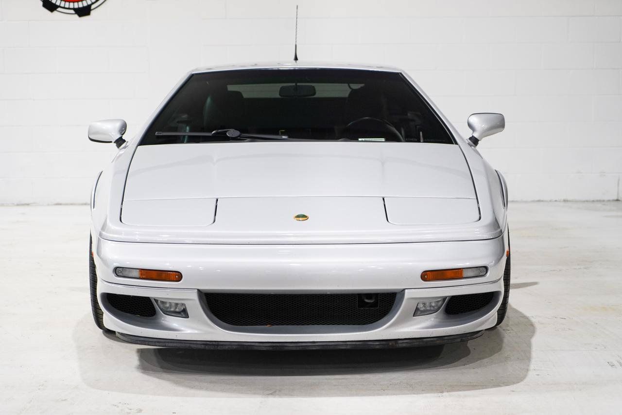 Used 2002 Lotus Esprit RWD image 5