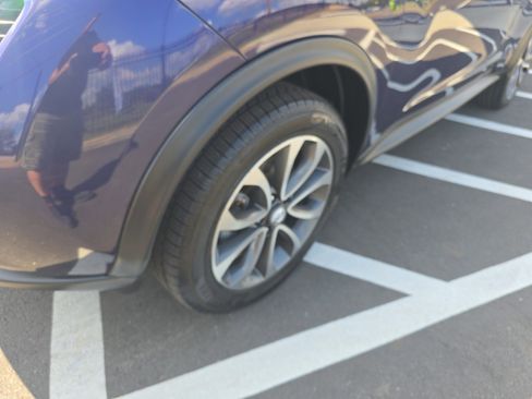 Used 2017 Nissan Juke SV w/ Technology Package image 12