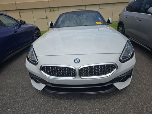 Used 2020 BMW Z4 sDrive30i w/ Convenience Package RWD image 2