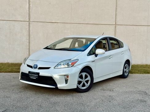 Used 2012 Toyota Prius Four FWD image 1